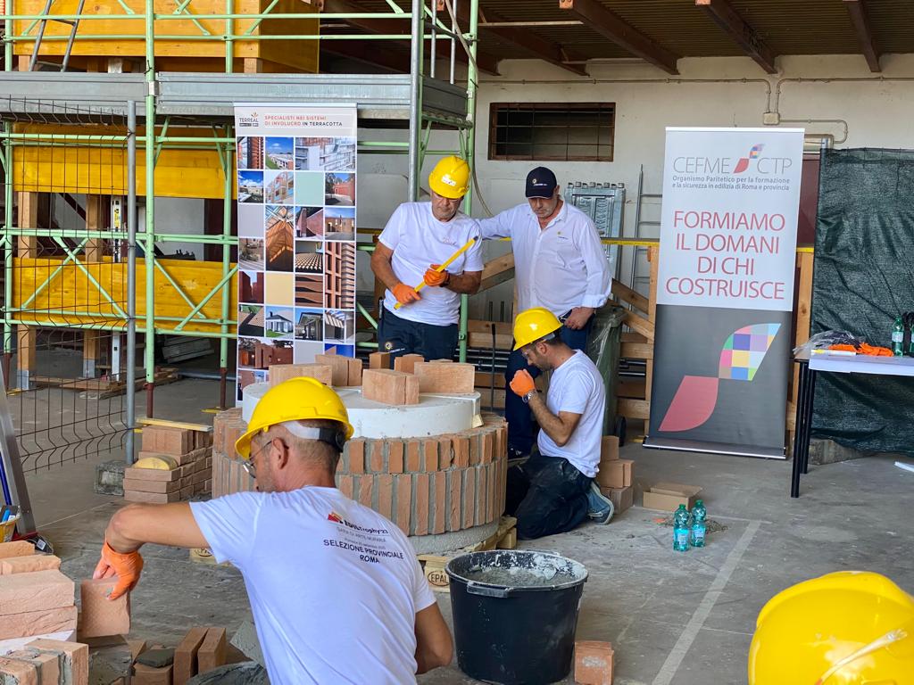 Sabato, presso la nostra sede di Pomezia, si è svolta la gara di arte muraria per la selezione provinciale EdilTrophy 2023, promossa dal Formedil. 